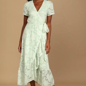 Lulus Sage Green Jacquard Short Sleeve Wrap Midi Dress